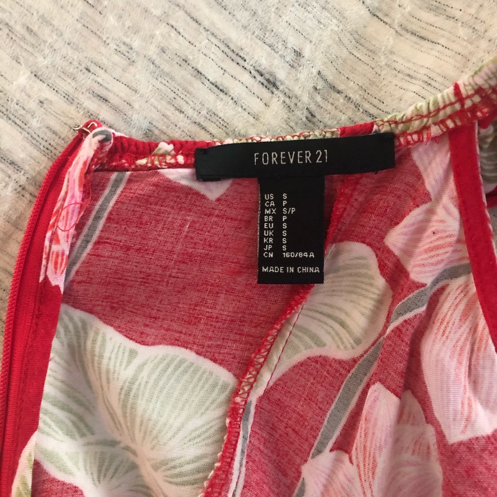 Forever 21 off the shoulder floral dress - Picture 5 of 5